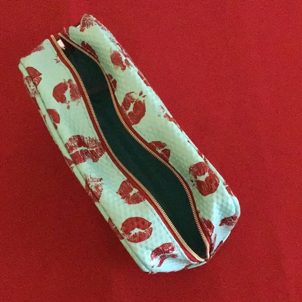 Created for Macy’s Green Lippie Cosmetic Bag